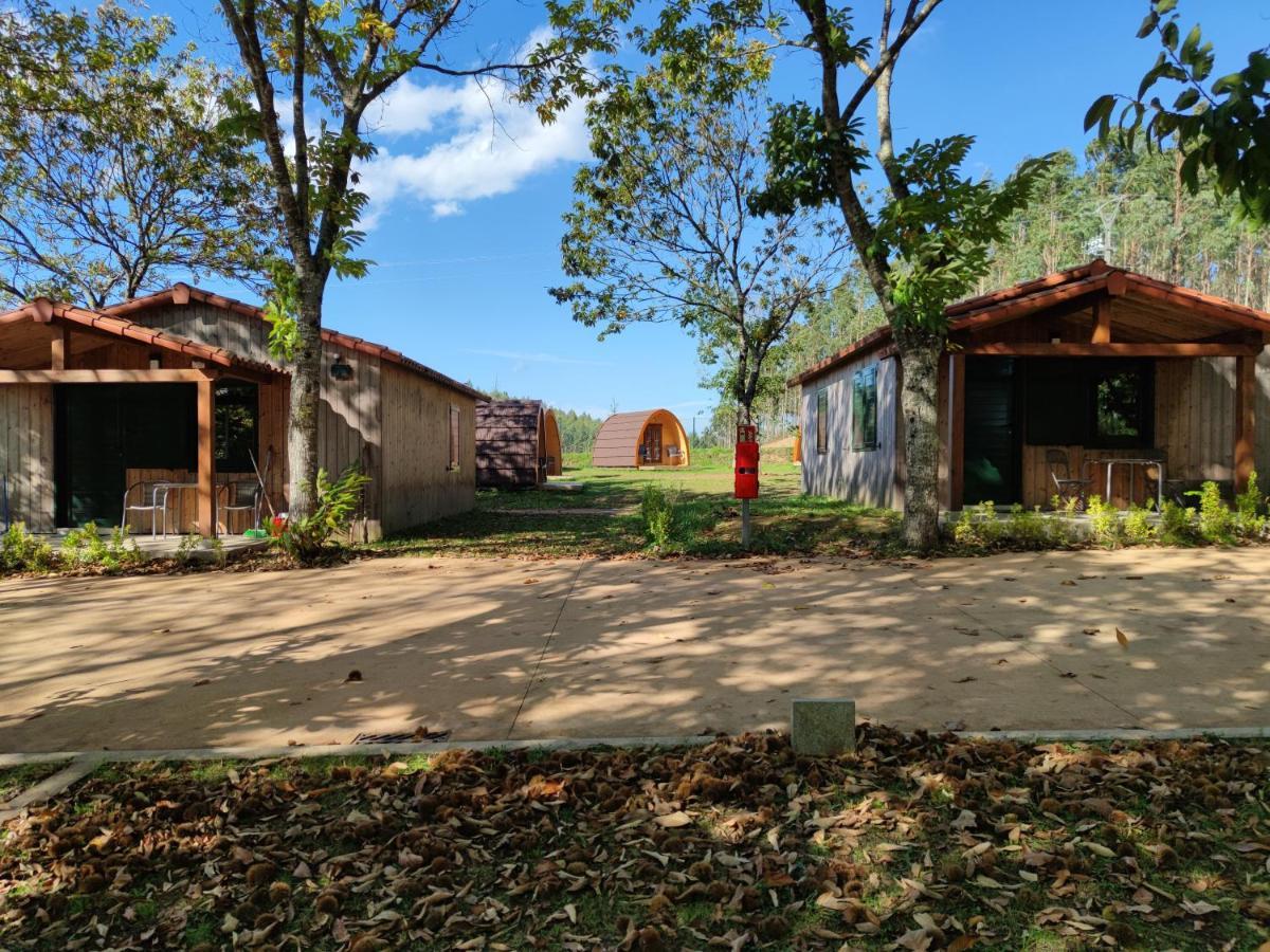 Teiraboa Base Camp Arzúa Exterior foto